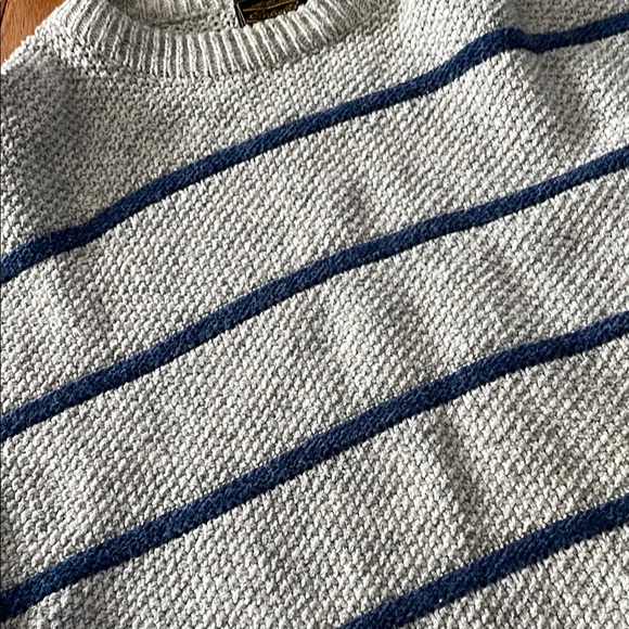 Eddie Bauer vintage Men's Gray and Blue Striped Sweater Medium - Picture 3 of 6